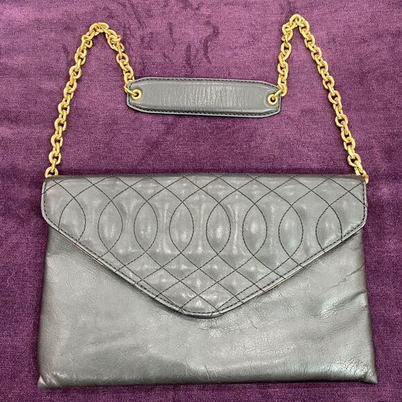 ⭐️ J. CREW Leather Envelope Gold Chain - Picture 1 of 9